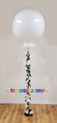Picture of 3FT Giant Balloon with Rose Garland (helium-filled)