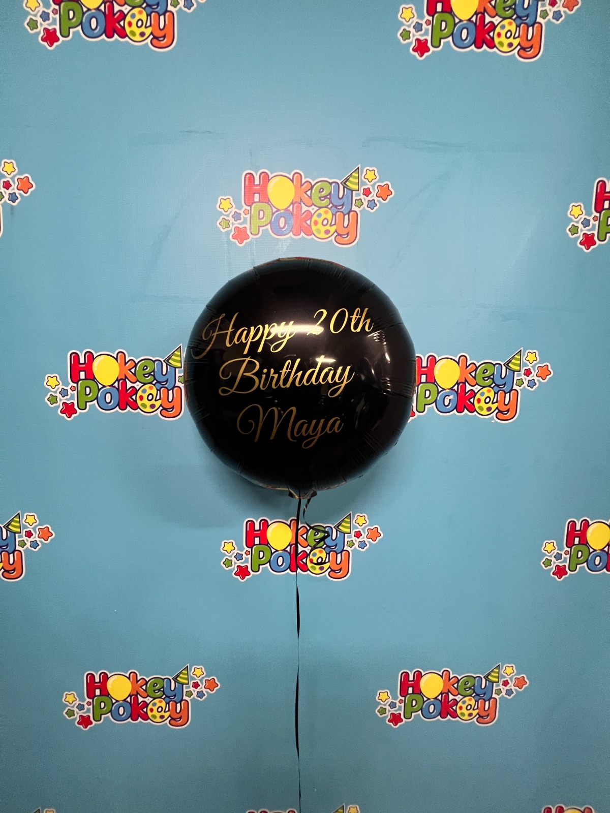 Picture of 18" Personalised Circle Foil Balloon (helium-filled) 